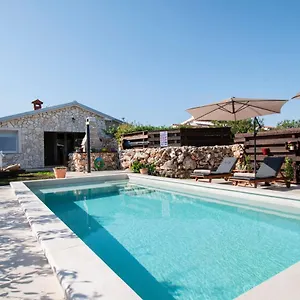  Ferienhaus Haus Kroatien